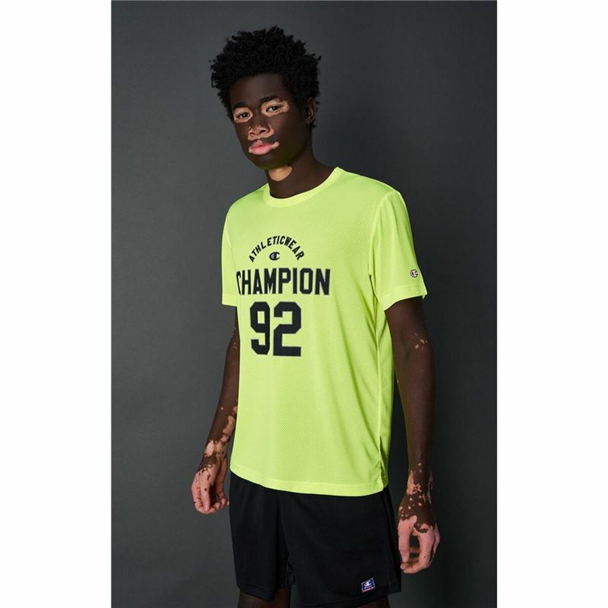 Maglia a Maniche Corte Uomo Champion Crewneck Giallo